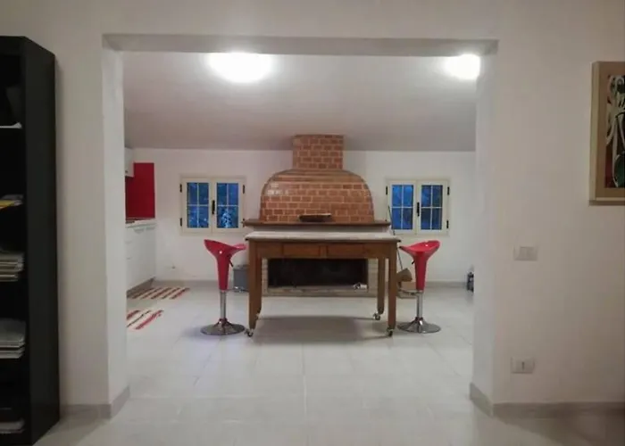 Big Relax With Swimming Pool And A Peaceful Garden In A Private דירה Sestu