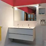 Big Relax With Swimming Pool And A Peaceful Garden In A Private 公寓 *