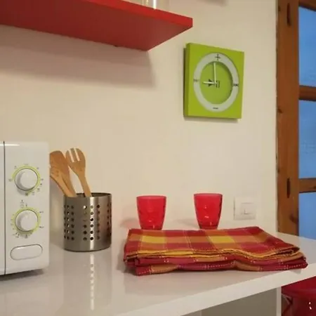 Big Relax With Swimming Pool And A Peaceful Garden In A Private Apartment