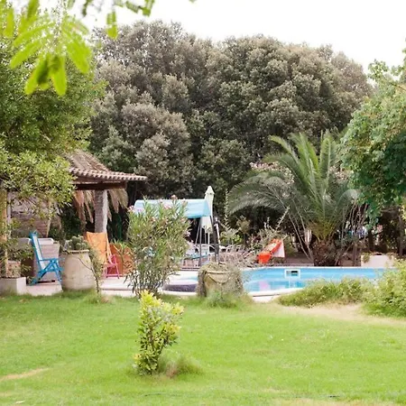 Big Relax With Swimming Pool And A Peaceful Garden In A Private