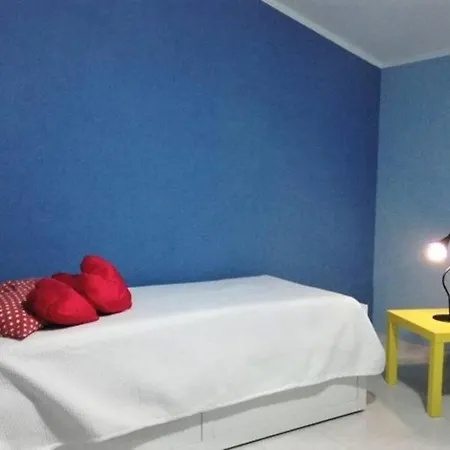 Big Relax With Swimming Pool And A Peaceful Garden In A Private Apartment *