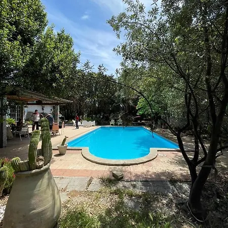 Big Relax With Swimming Pool And A Peaceful Garden In A Private * Sestu