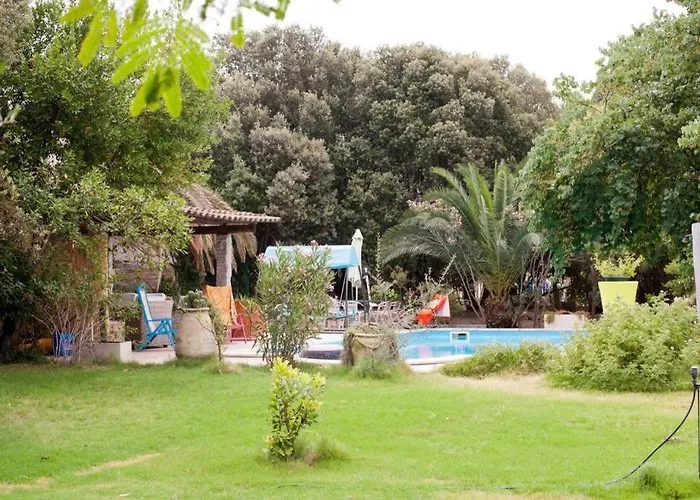 Big Relax With Swimming Pool And A Peaceful Garden In A Private